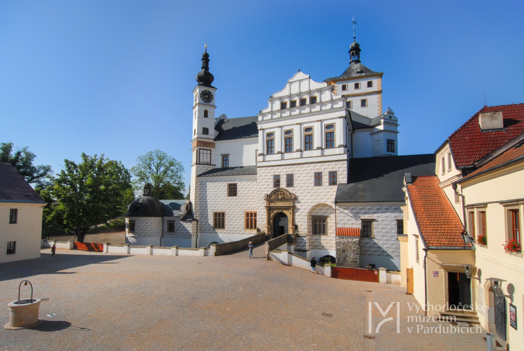 VCHODOESK MUZEUM PARDUBICE