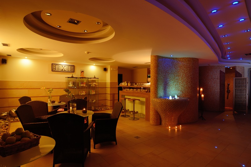 SPA HOTEL LANTERNA VE VELKCH KARLOVICCH