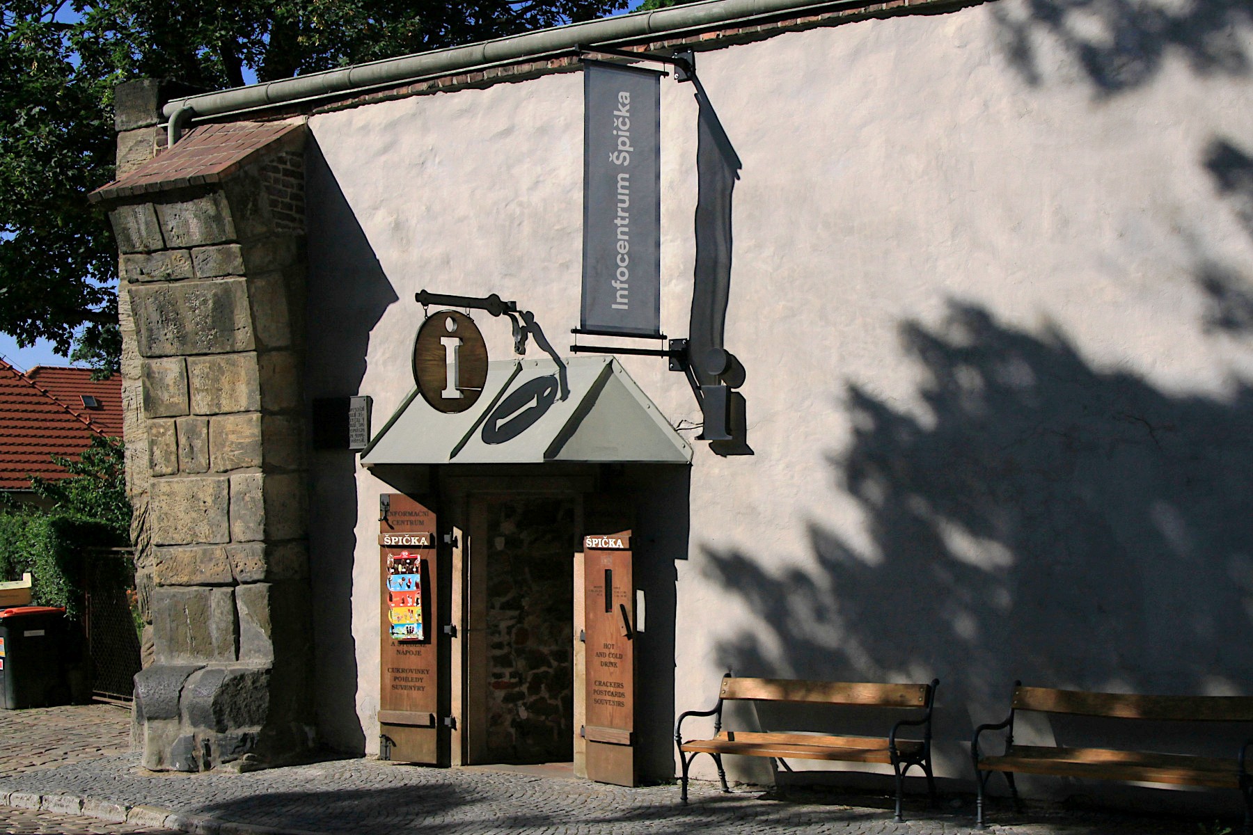 INFORMA�N� CENTRUM �PI�KA - VY�EHRAD PRAHA