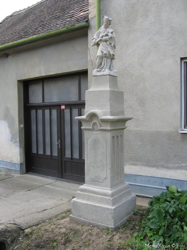 Socha sv. Jana Nepomuckého Bohuslavice